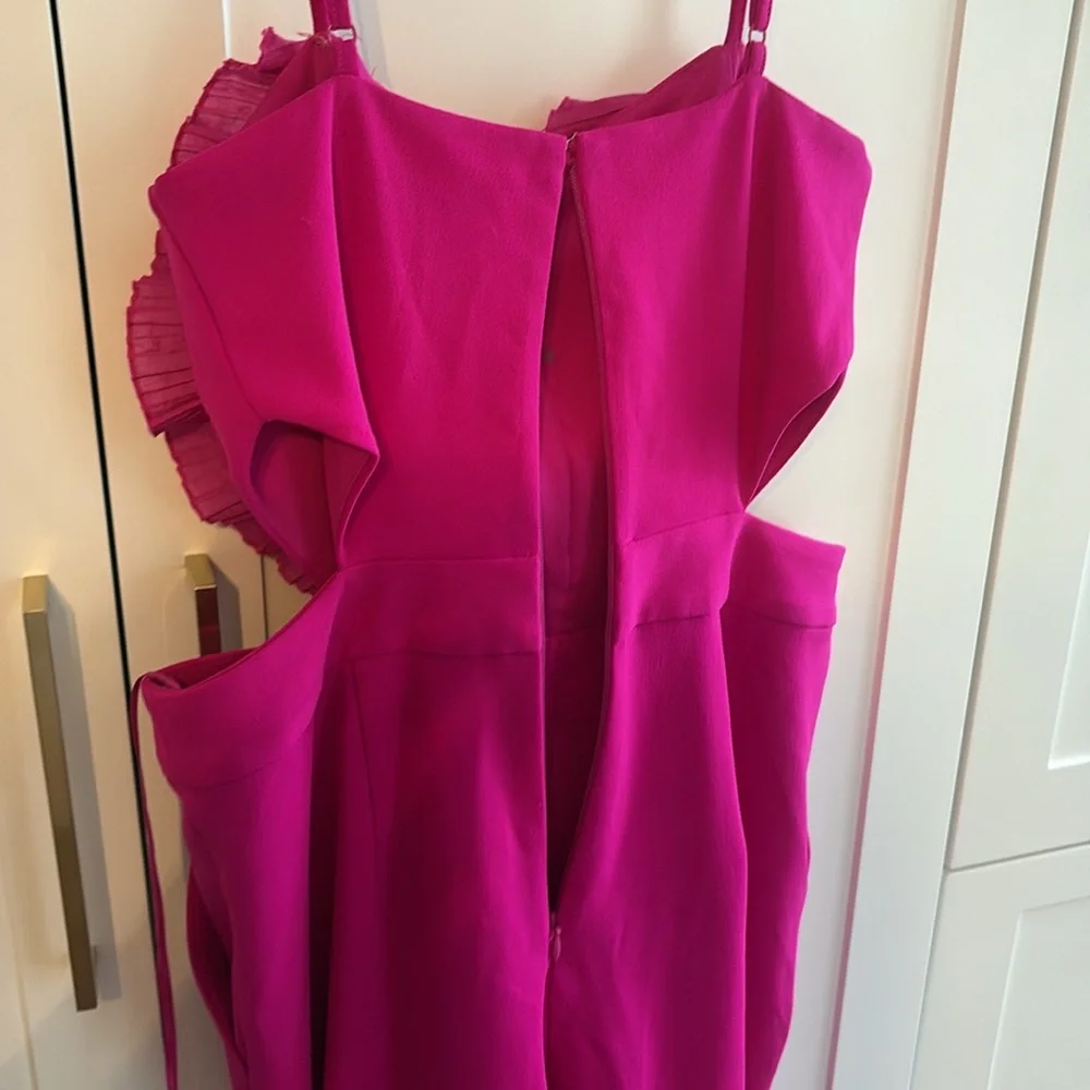 Express one piece romper - Picture 7 of 8